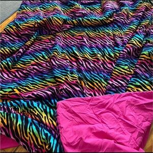 ISO your zone Zebra Print comforter set